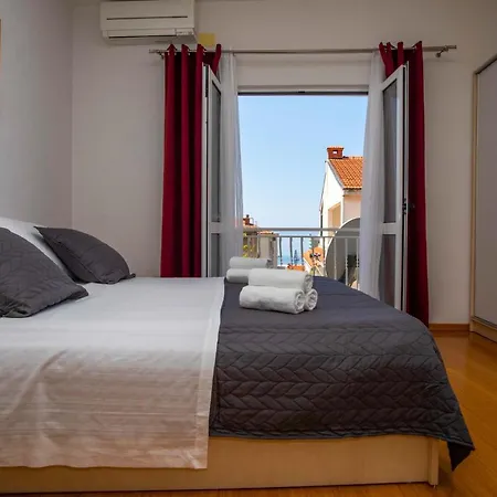 Ivana - Sea View With Garage شقة ماكارسكا