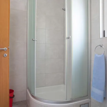 Appartement Ivana - Sea View With Garage